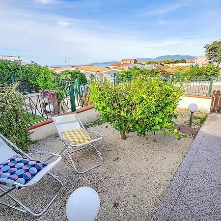 Villetta In Sardegna A Due Passi Dal Mare